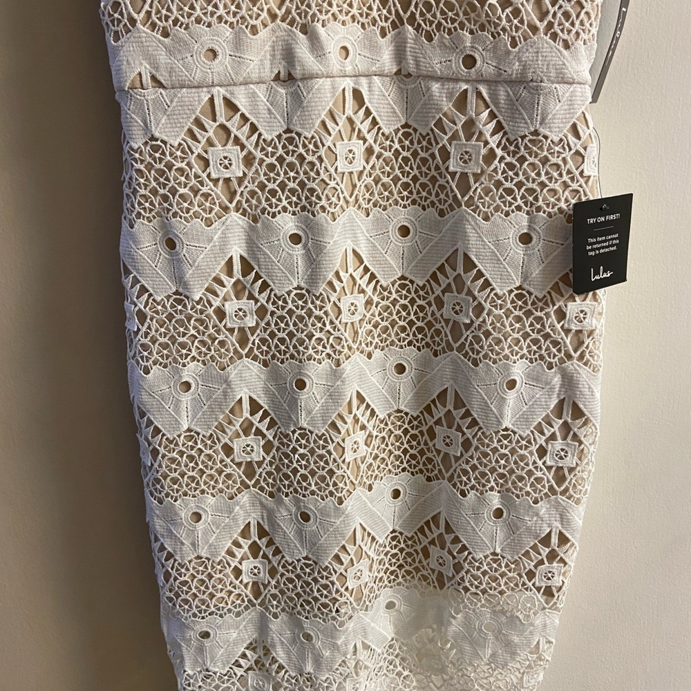 Lulu's white Cream Lace Dress mini Large NWT - Picture 4 of 6